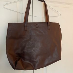 GH Bass Leather Shoulder Bag